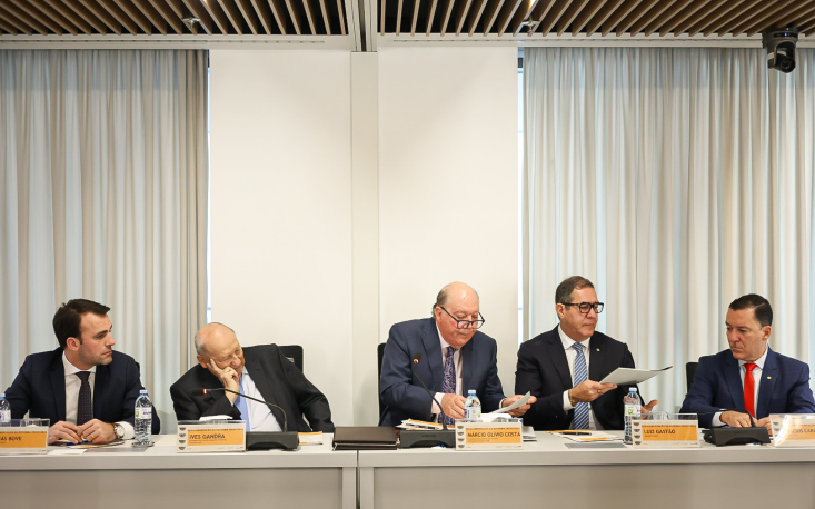 Reunião concentra especialistas tributários na sede da FecomercioSP Reunião concentra especialistas tributários na sede da FecomercioSP