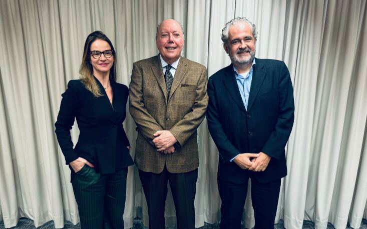 Marcela Berger, especialista em tecnologia e novos negócios; Márcio Olívio Fernandes da Costa, presidente do Conselho de Assuntos Tributários ; e Fernando Zilveti, presidente da Comissão de Direito Tributário da OAB-SP Marcela Berger, especialista em tecnologia e novos negócios; Márcio Olívio Fernandes da Costa, presidente do Conselho de Assuntos Tributários ; e Fernando Zilveti, presidente da Comissão de Direito Tributário da OAB-SP