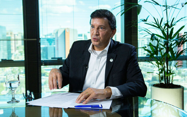 Pesaro ainda refletiu sobre as contradições do avanço do protecionismo em um mundo cada vez mais integrado Pesaro ainda refletiu sobre as contradições do avanço do protecionismo em um mundo cada vez mais integrado