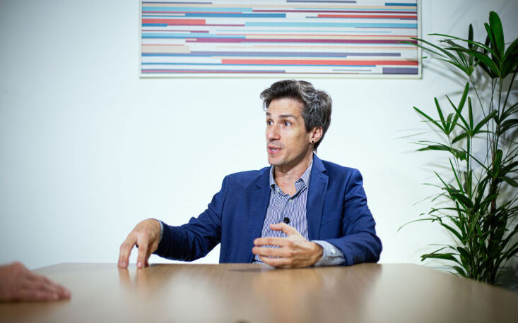 Liberalismo ganha espaço na Argentina após crise econômica Liberalismo ganha espaço na Argentina após crise econômica