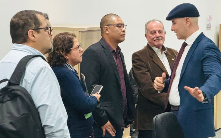 Representantes conferem os avanços do Muralha Paulista Representantes conferem os avanços do Muralha Paulista
